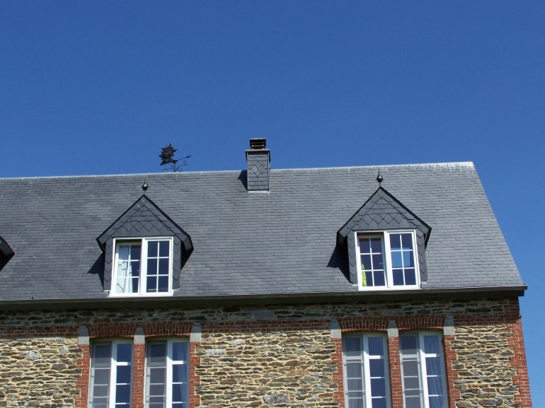 windvaan, windwijzer, windhaan, weerhaan, zon, RVS