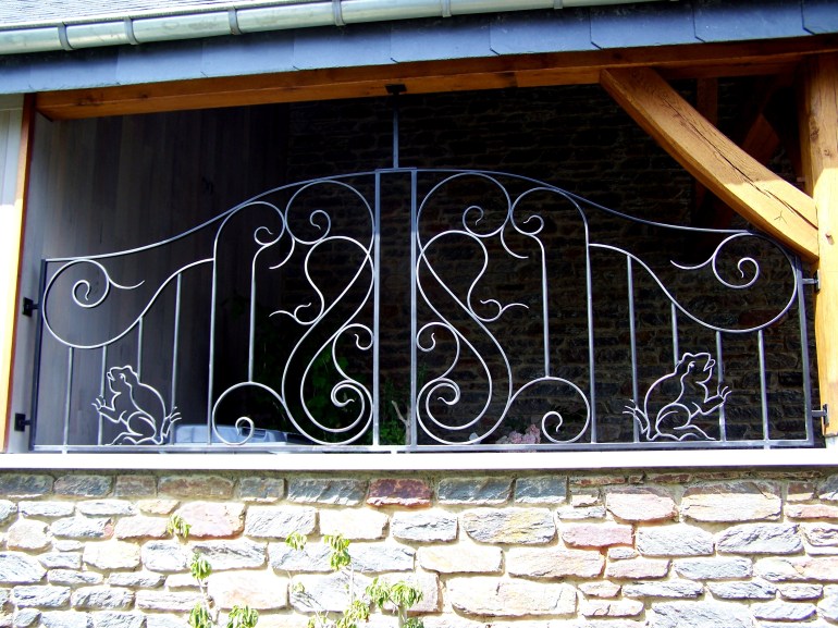 kunstsmeedwerk, smeedijzer, smeedwerk, hekkens, scheidingswand